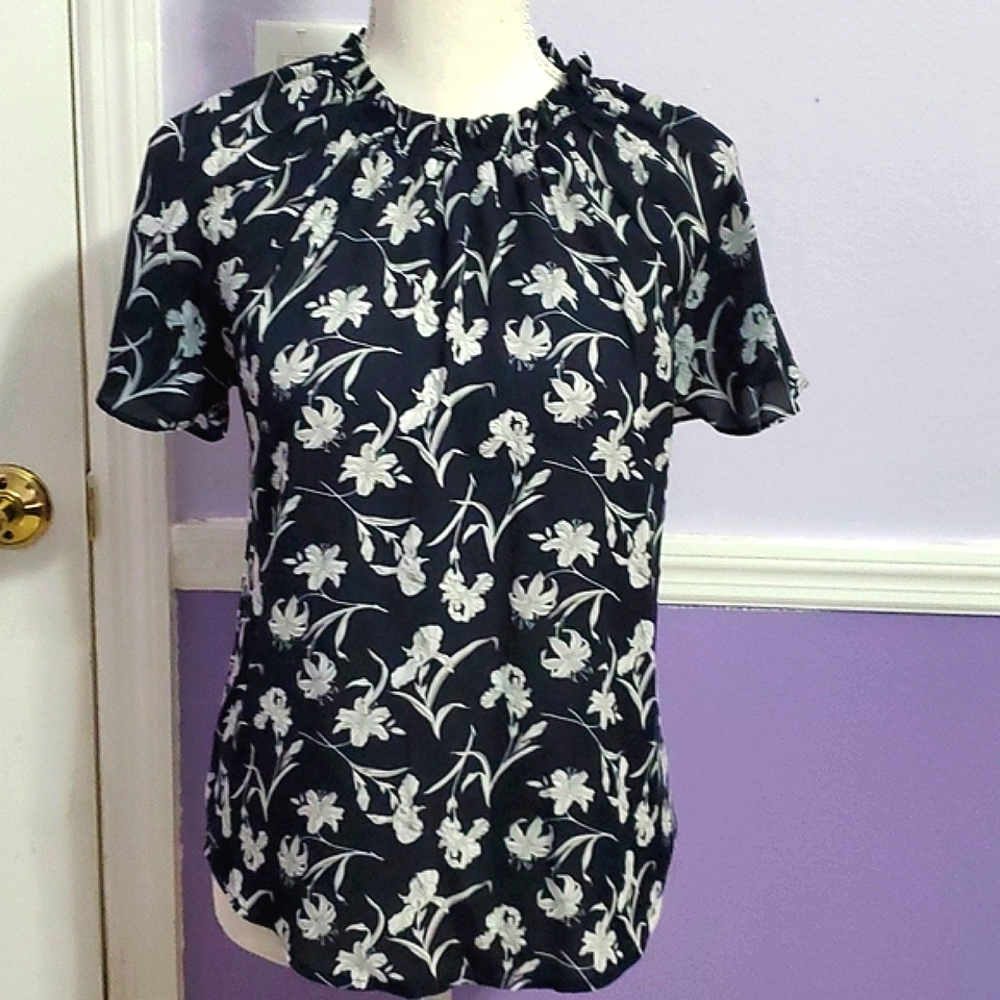 Ann Taylor Boho Chic Navy Floral High Neck Flutter Sleeves Office Modest Top XSP